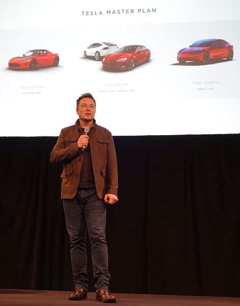 Tesla et Elon Musk : l'admiration malgré les difficultés